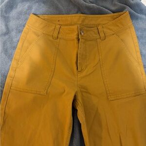 Eddie Bauer Women's Mustard Cargo Pants